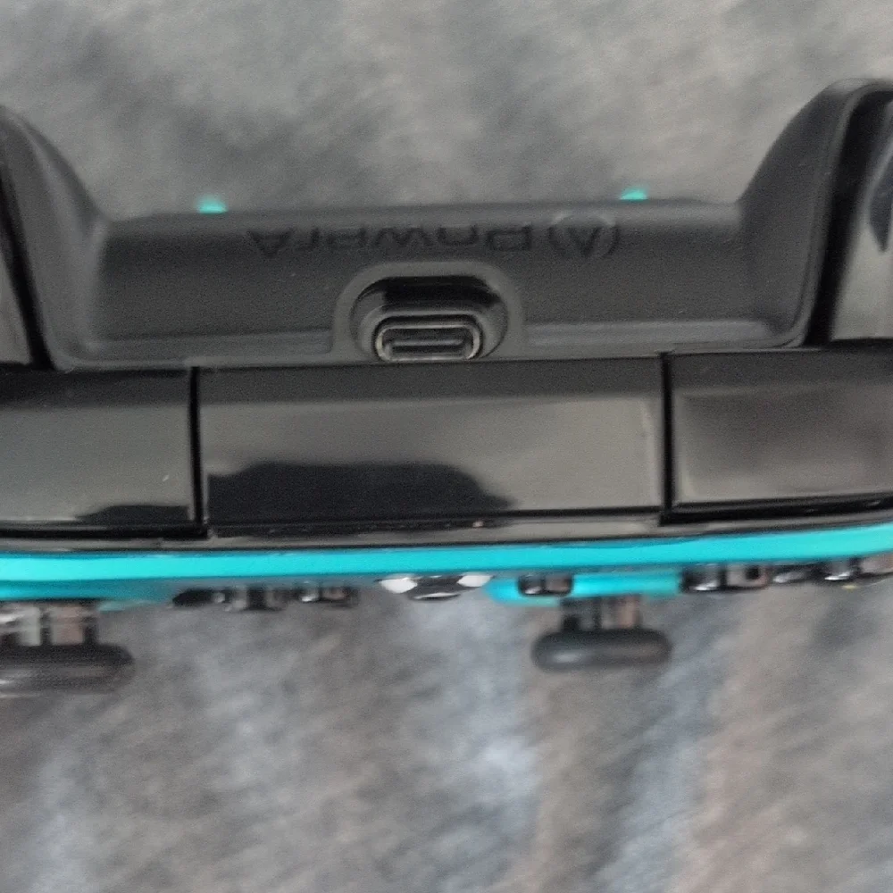 Wire Gaming Controller - Teal